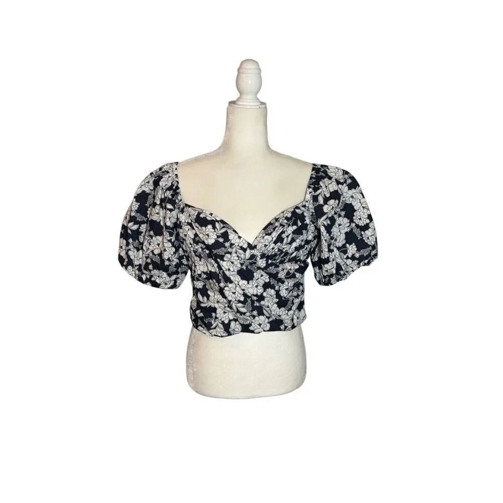 J. Crew navy and white floral, cropped puffy sleeve blouse - L